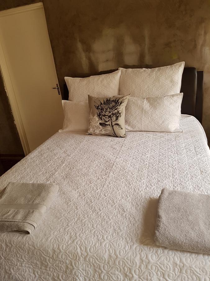 Khuvena Guesthouse Randburg Luaran gambar
