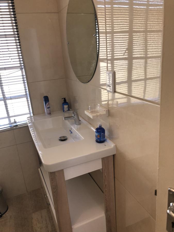 Khuvena Guesthouse Randburg Luaran gambar