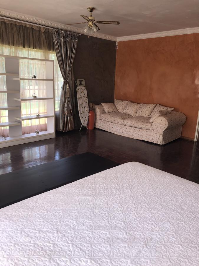 Khuvena Guesthouse Randburg Luaran gambar