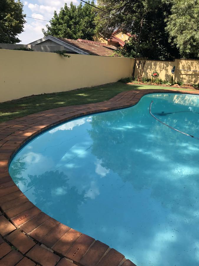 Khuvena Guesthouse Randburg Luaran gambar