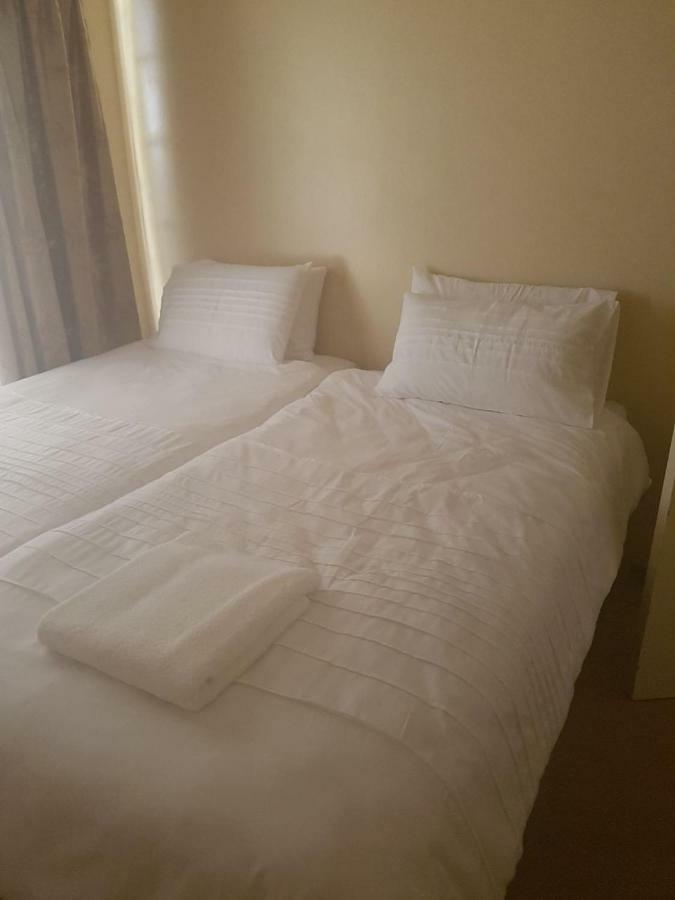 Khuvena Guesthouse Randburg Luaran gambar
